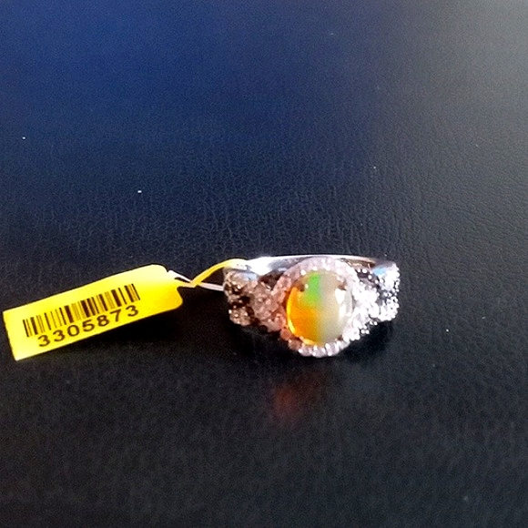 ETHIOPIAN WELO OPAL, MULTI GEMSTONE RING - Picture 7 of 10